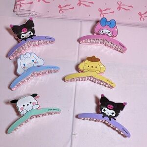 NEW 🩷🩷Hello Kitty Character Hair Clips Set - Pink, Purple, Blue